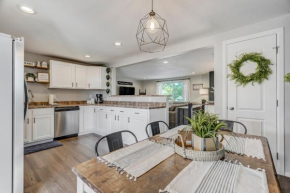Family Friendly Getaway-4BR-Playset-Trampoline